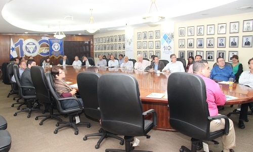 Realizan reunión informativa  sobre sector agropecuario