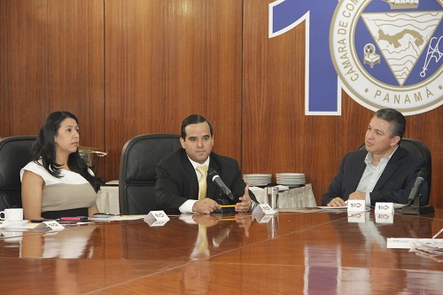 Camarita del sector agropecuario se reúne con director del IMA