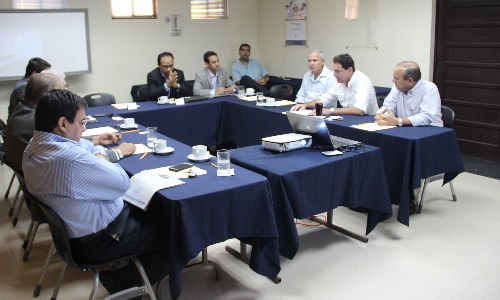 Comisión de Transporte de CCIAP recibe a Unión de Prácticos del Canal