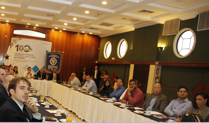 Realizan reunión sobre sector construcción e inmobiliario