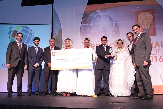 La CCIAP y SENACYT premian a la mejor innovación empresarial de Panamá del año