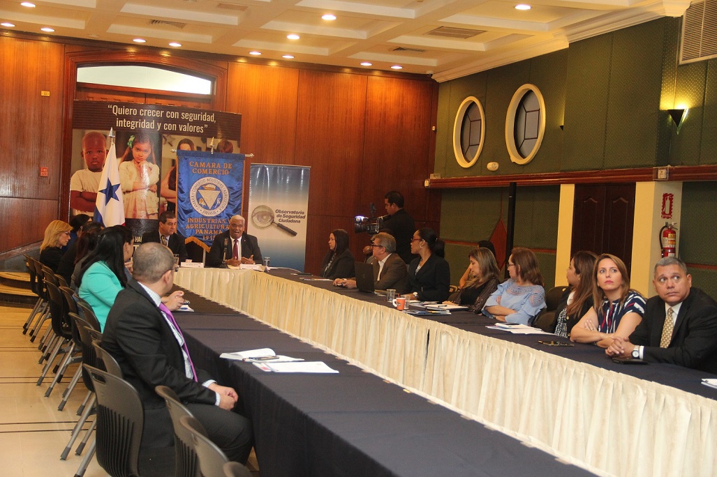 Empresarios analizan “Sistema de Información sobre Accidentes de Tránsito”