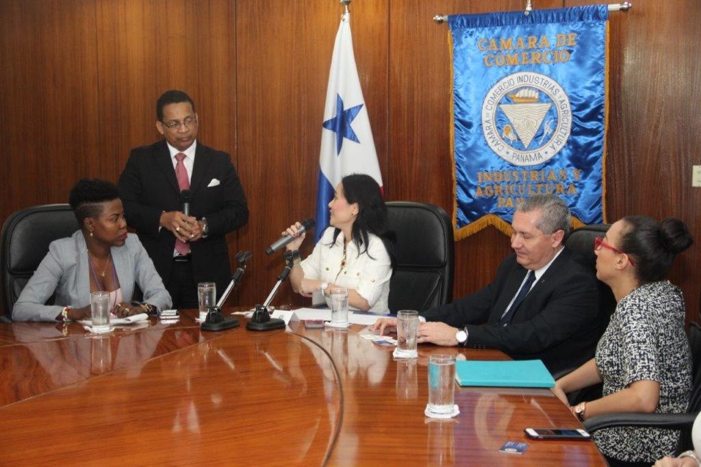Delegación de empresarias haitianas visitan la CCIAP