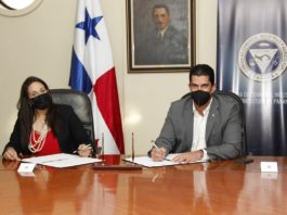 CCIAP y Digicel firman acuerdo de cooperación del Plan Fortaleza Empresarial Acuerdo-CCIAP-DIGICEL