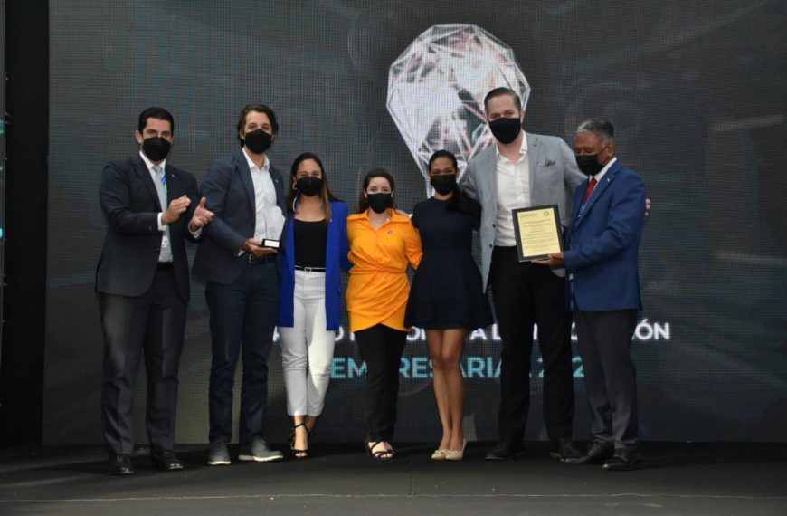 El proyecto “Hospitalización en Casa 360°” de la empresa Vita Servicios 360, S.A, gana el primer lugar del Premio Nacional a la Innovación Empresarial 2021