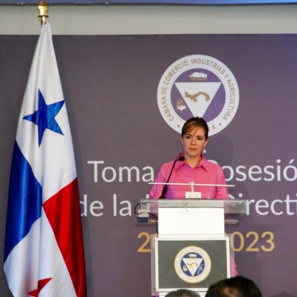 Marcela Galindo De Obarrio, asume la presidencia de la CCIAP