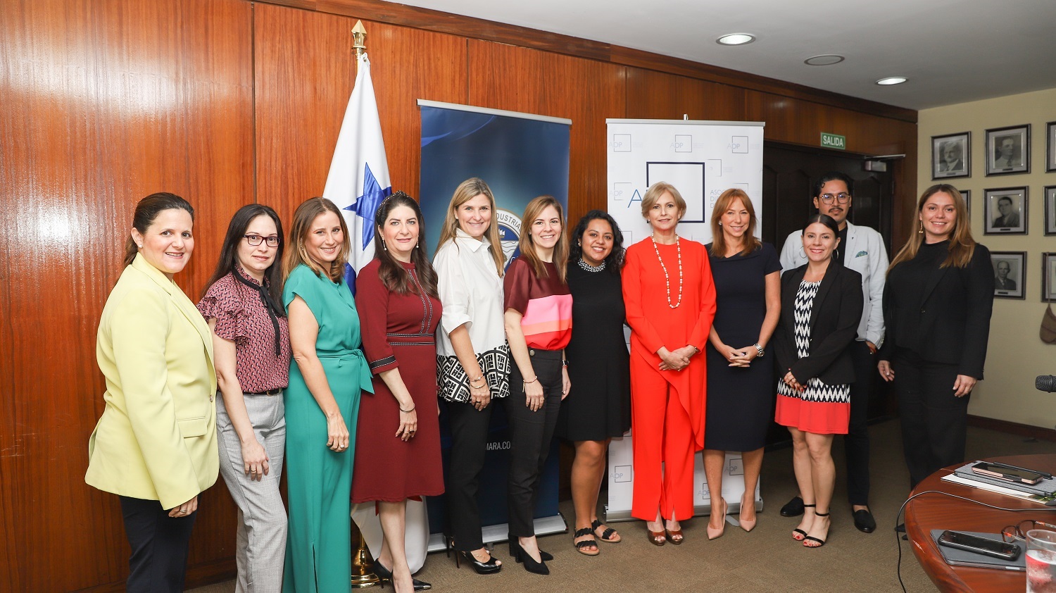 Convocan a Panamá a participar del Ranking PAR 2022 de Aequales sobre equidad de género y diversidad