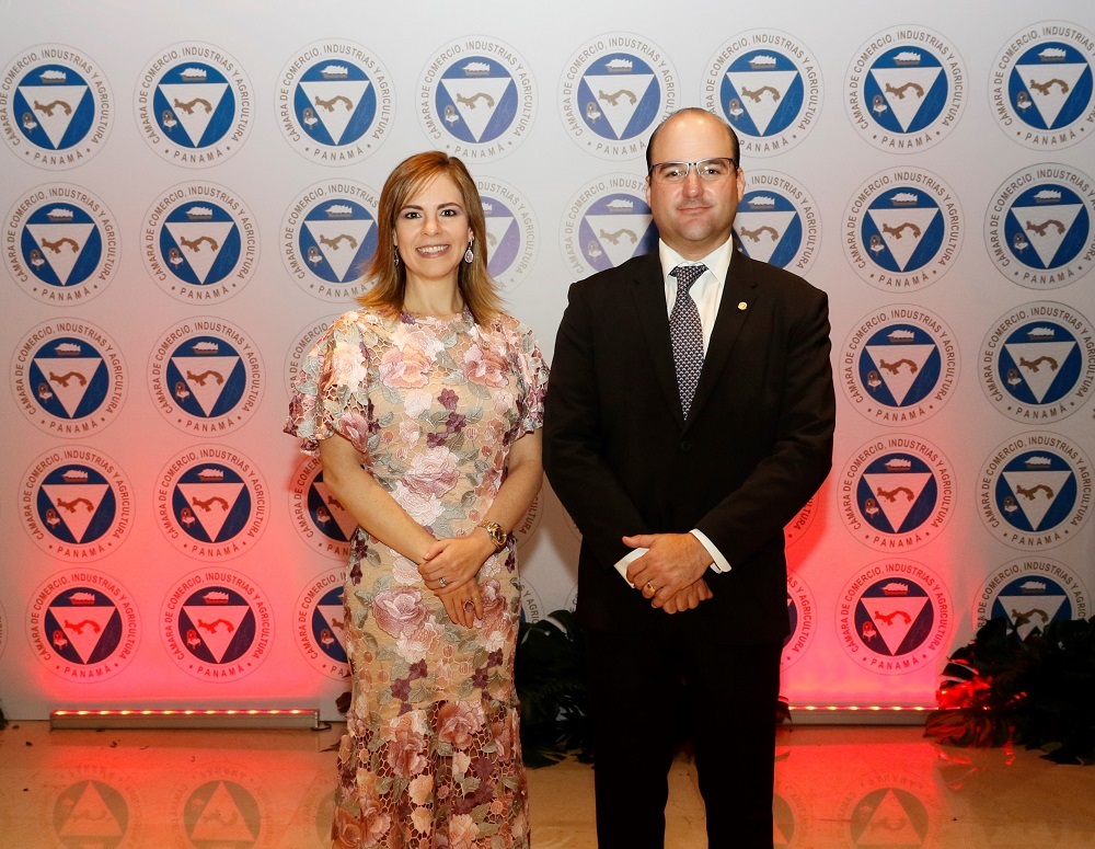 Adolfo Fábrega García de Paredes, toma posesión como presidente 72 de la Cámara de Comercio, Industrias y Agricultura de Panamá