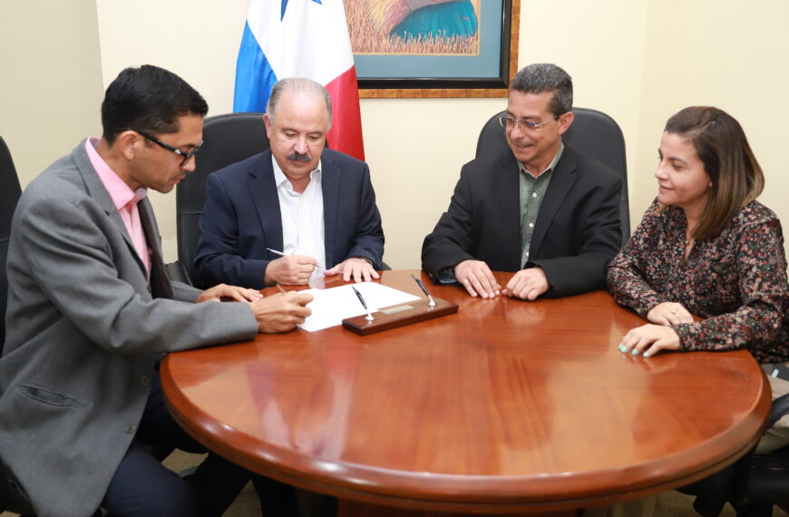Directivos de CCIAP y COLADCA se reúnen para formalizar alianza para EXPO TECH 2025