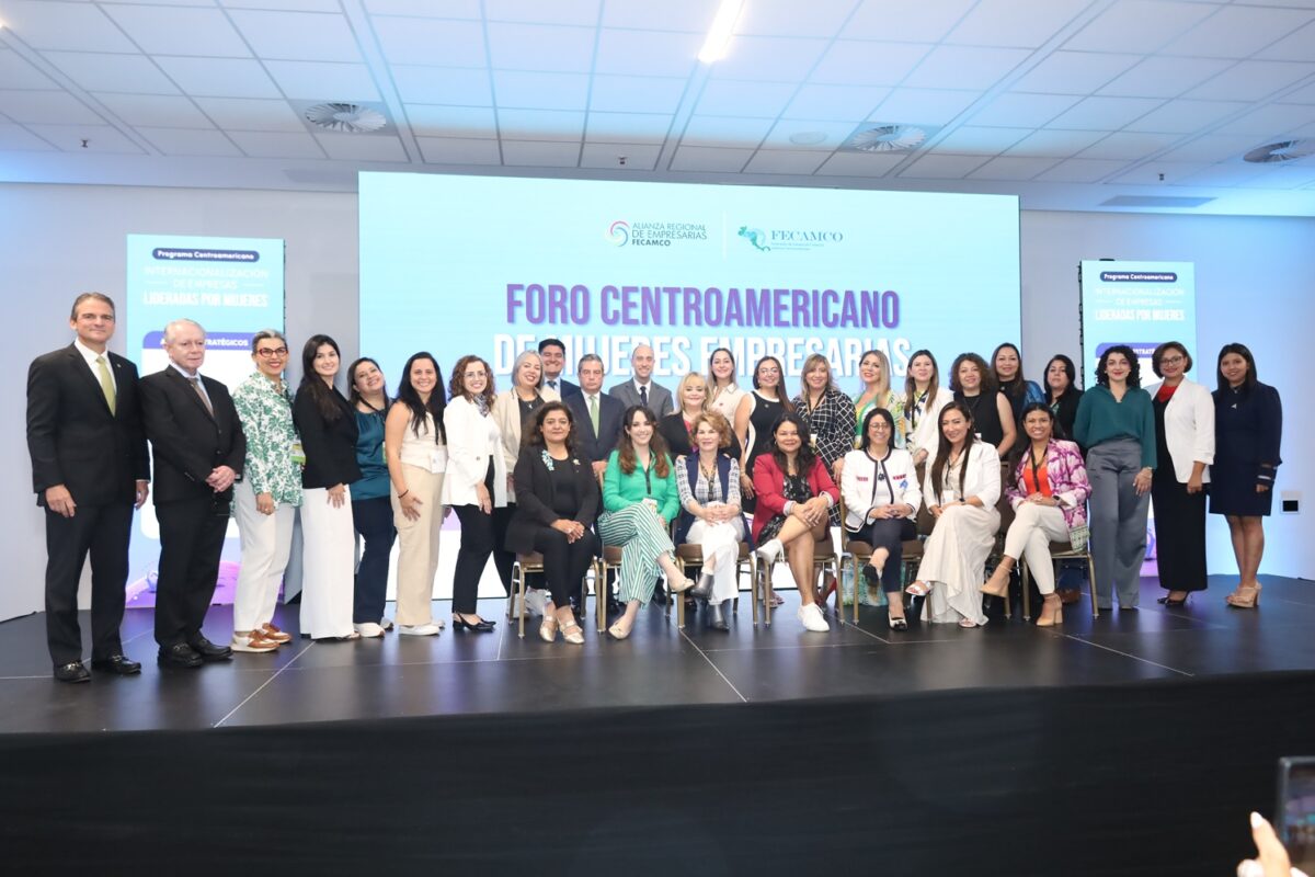 Foro y programa regional de FECAMCO fortalecen la internacionalización de empresarias