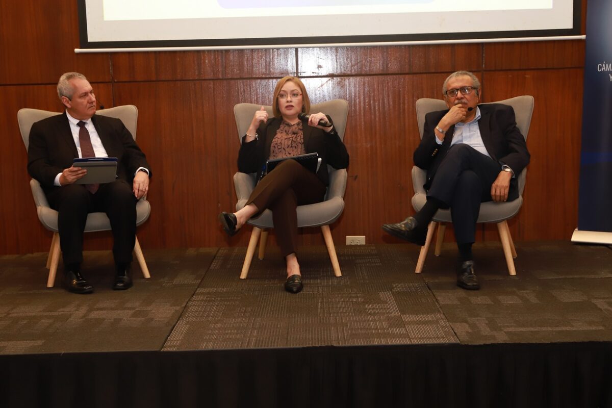 CCIAP REALIZA CONVERSATORIO SOBRE ASPECTOS RELEVANTES DE LA LEY 462 DE LA CSS