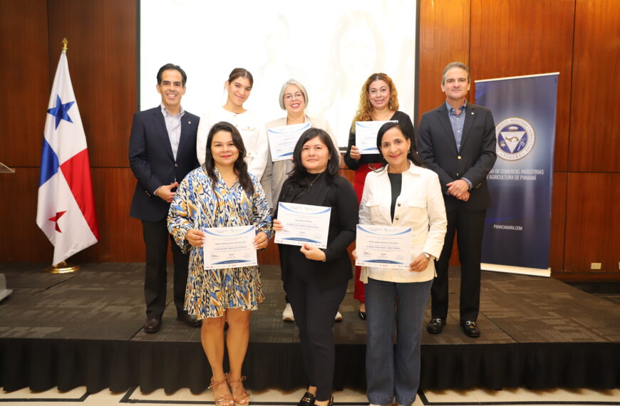 Lideradas por Mujeres