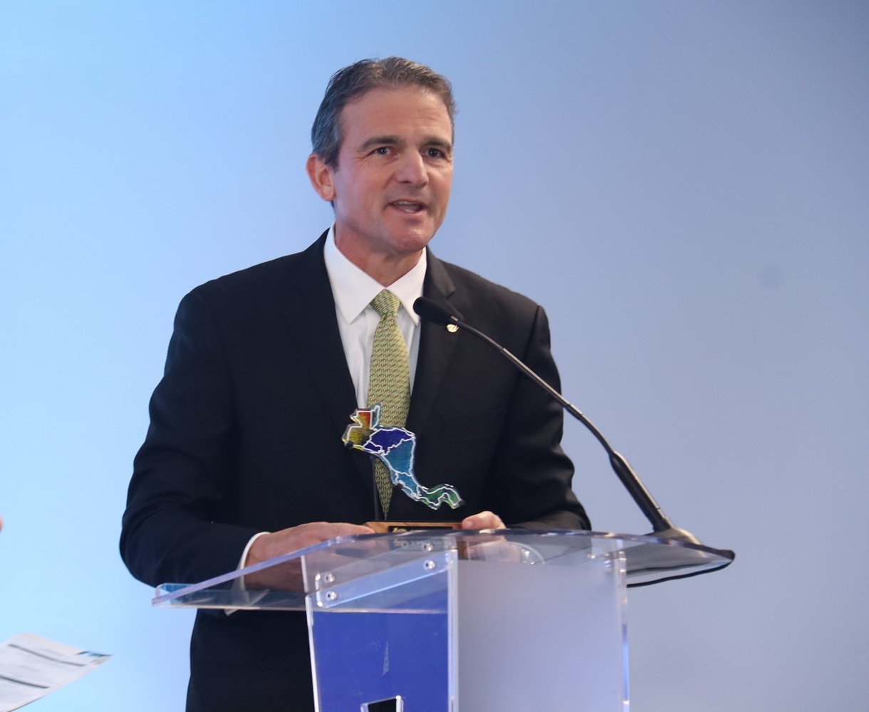 Raul Delvalle