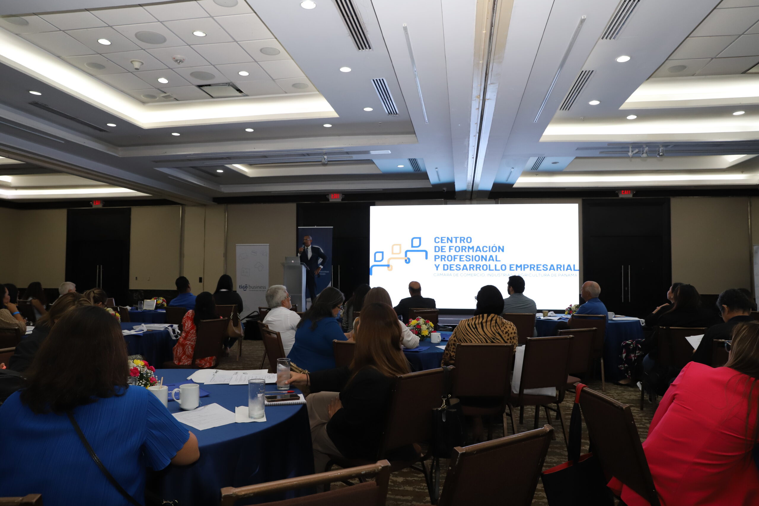 Emprender en Panamá: de la informalidad al crecimiento sostenible