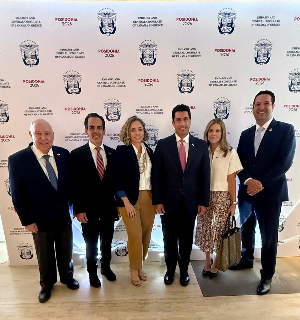 La presencia del Presidente, de Ministros de Estado y de la Autoridad Marítima de Panamá; así como de otras autoridades, dejó en claro que el país entiende el valor estratégico de su marina mercante, de su registro y de su clúster logístico.