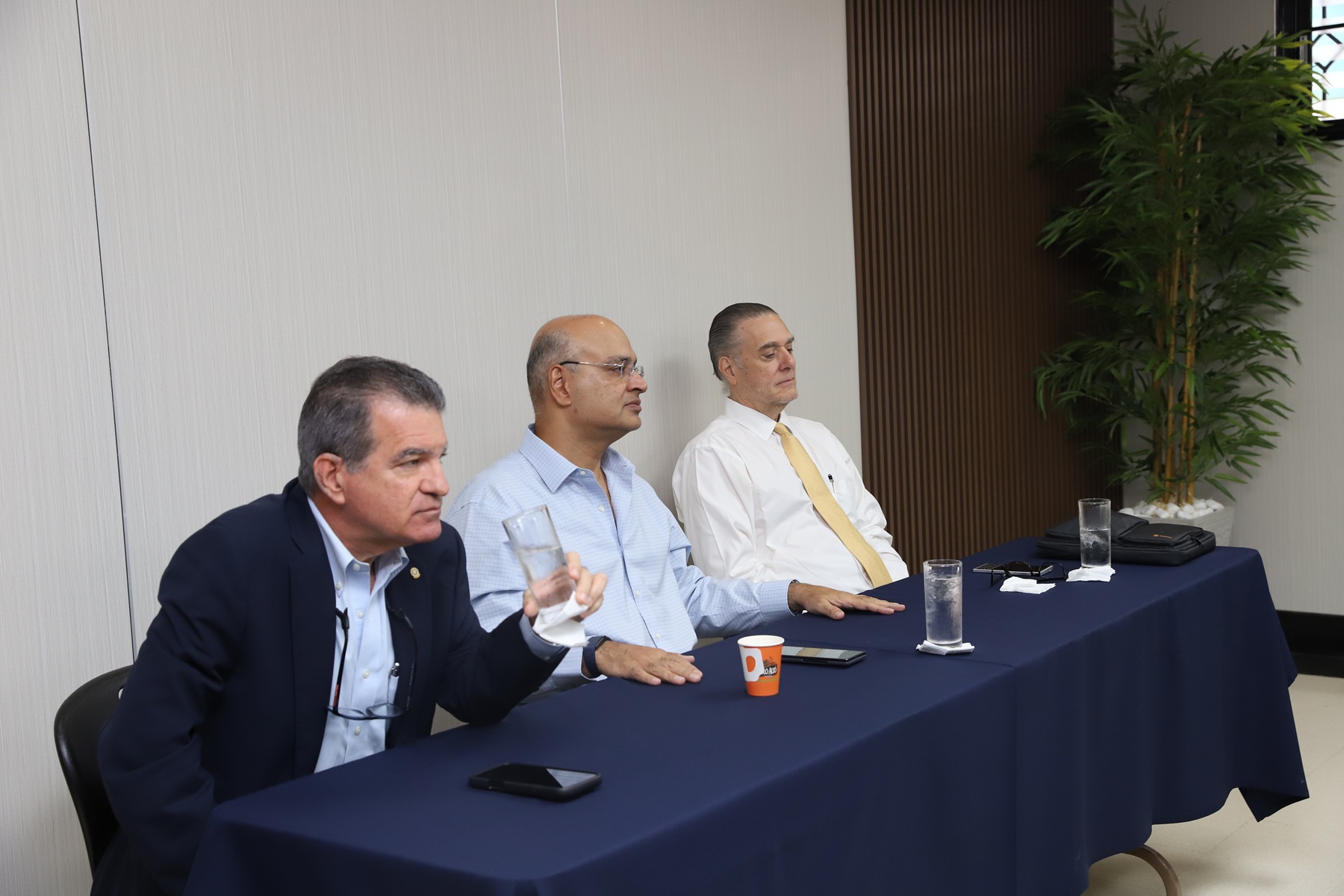 Conversatorio sobre la Ley 473 de Precio Total
